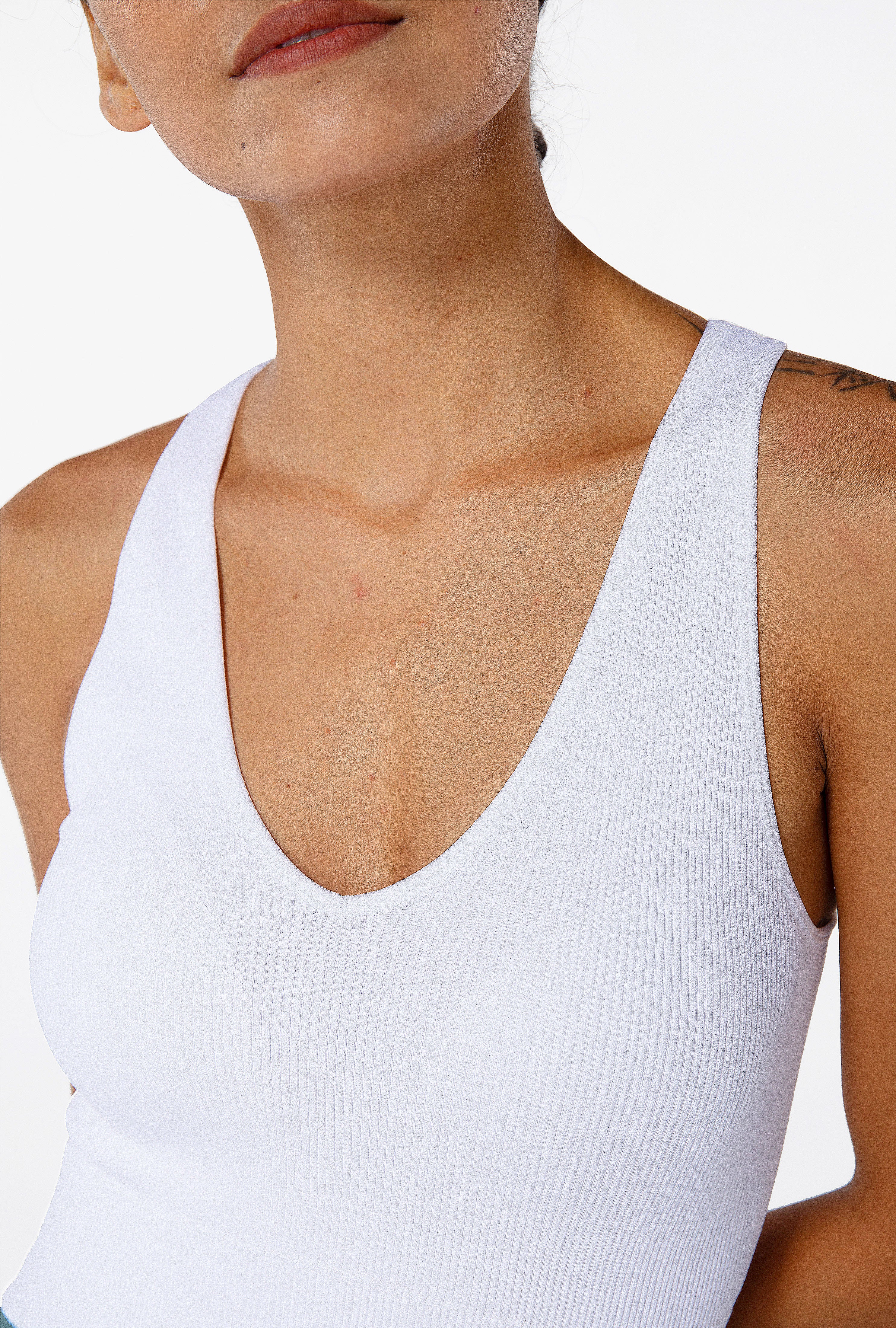 Comfy Activewear Sports Bra V-shaped White