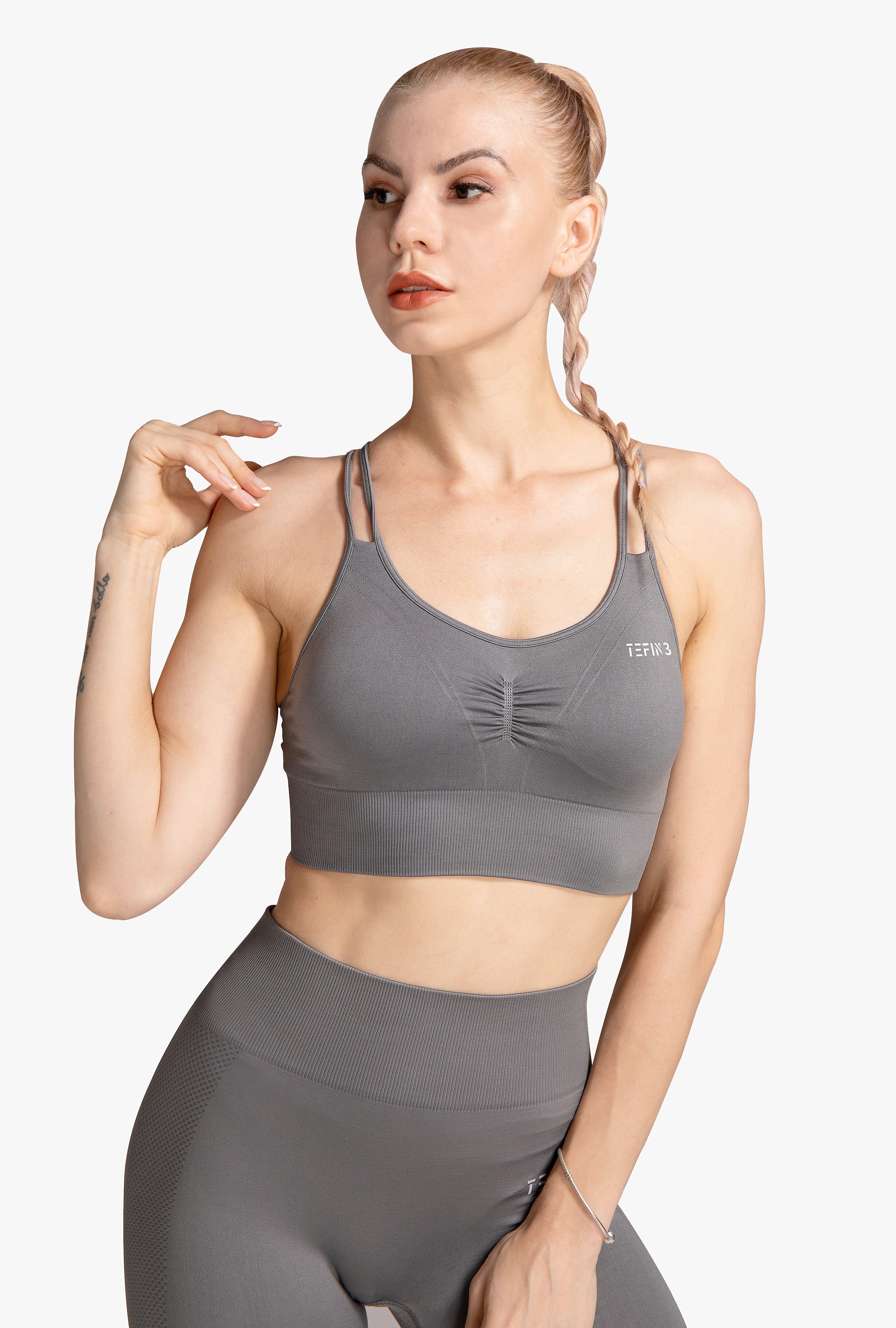 Comfy Seamless Strappy Sports Bra Grey